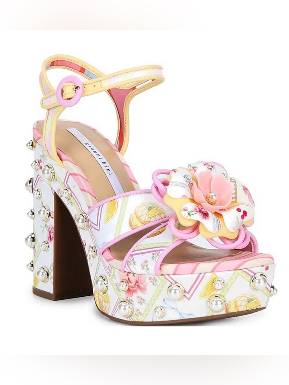 🆕 Gianni Bini | Brook Two Floral Postcard Print Pearl Platform
Block Heels